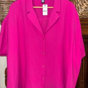 Express Women's Fuchsia Button-front blouse
